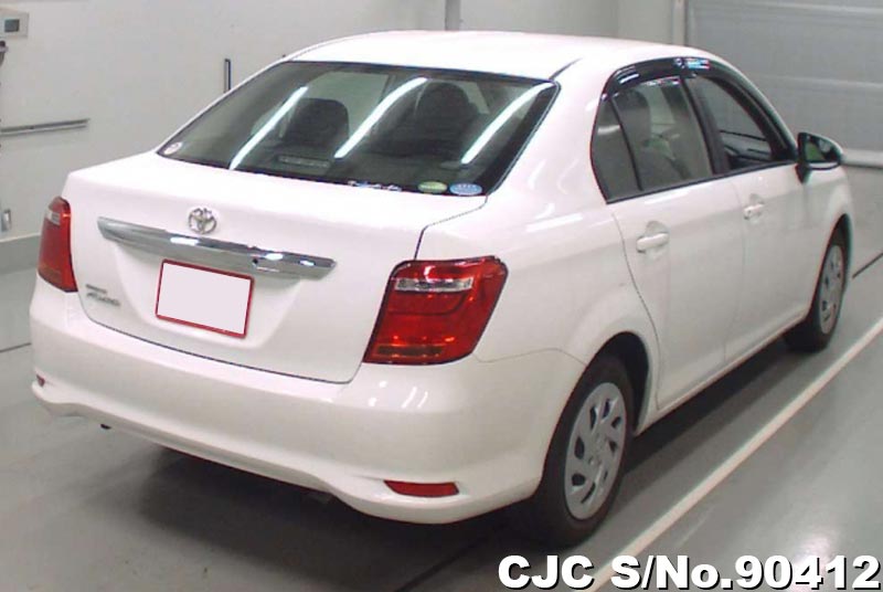 Toyota corolla axio 2017